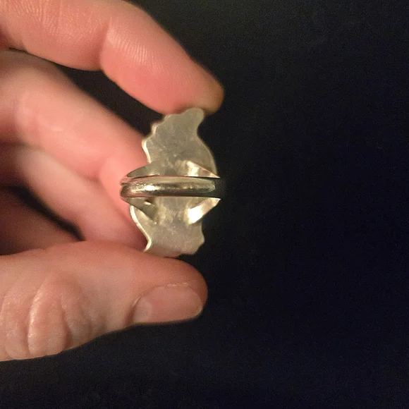 70s Southwest Turquoise & Sterling Silver Ring - Picture 4 of 5